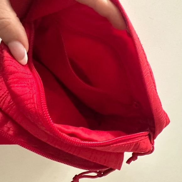 Supreme SS19 Red Crossbody - Picture 3 of 5